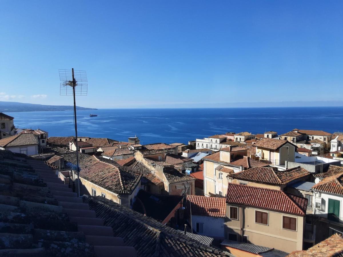 "Lo Studiolo" Apartment Pizzo  Dış mekan fotoğraf