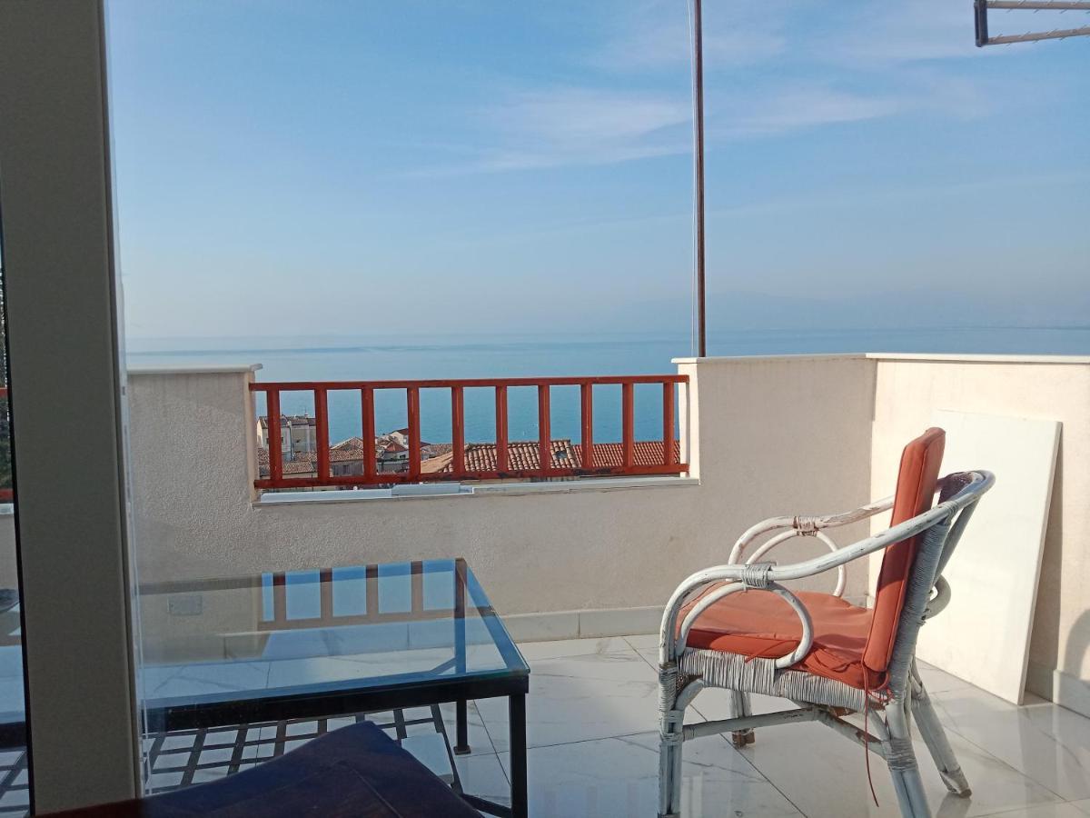 "Lo Studiolo" Apartment Pizzo  Dış mekan fotoğraf